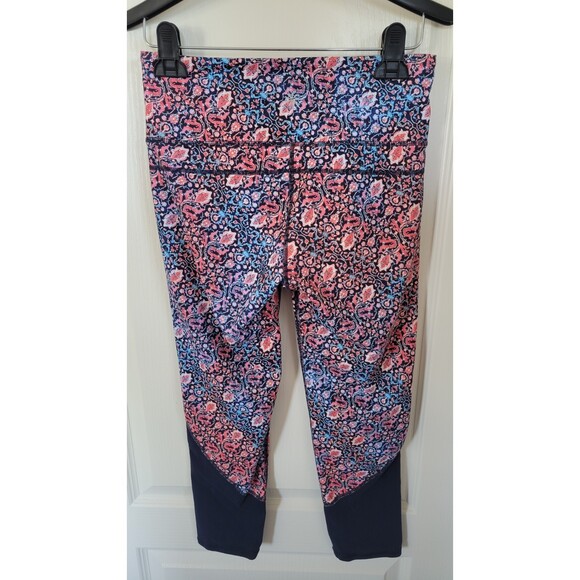 Athleta Women's Blue Pink Tapestry Chaturanga Fitness Capri Leggings - Picture 2 of 3